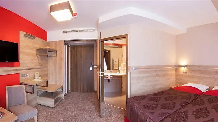 Czarny Gron Lodge Rzyki