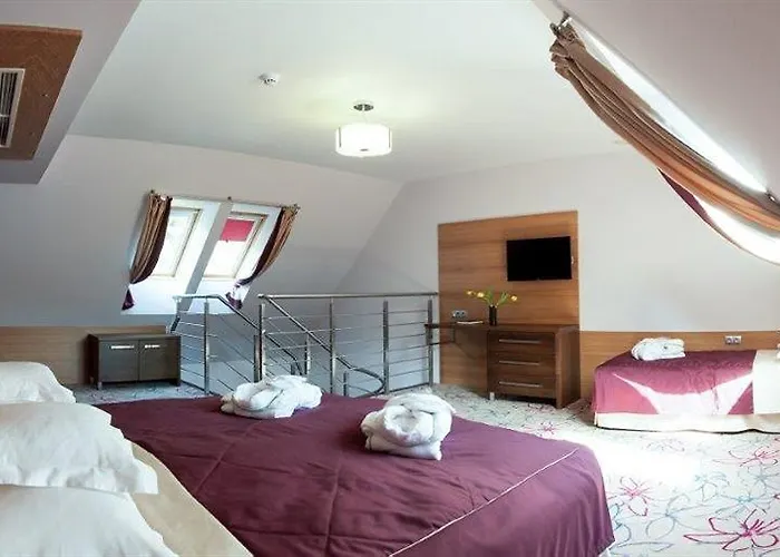 Czarny Gron Lodge Rzyki